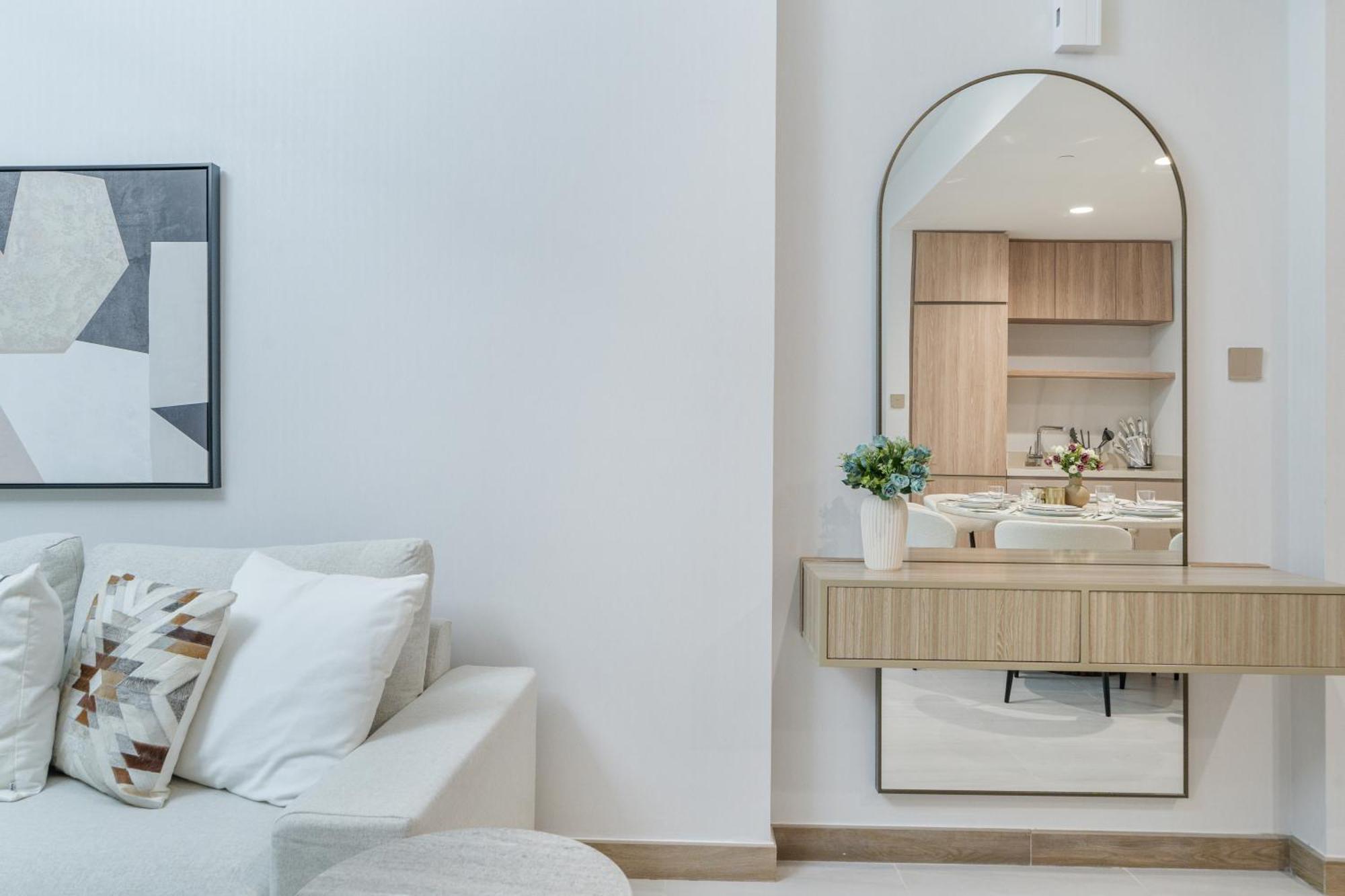 Premium 2br Missoni Fully Furnished Style Apartment Dubai